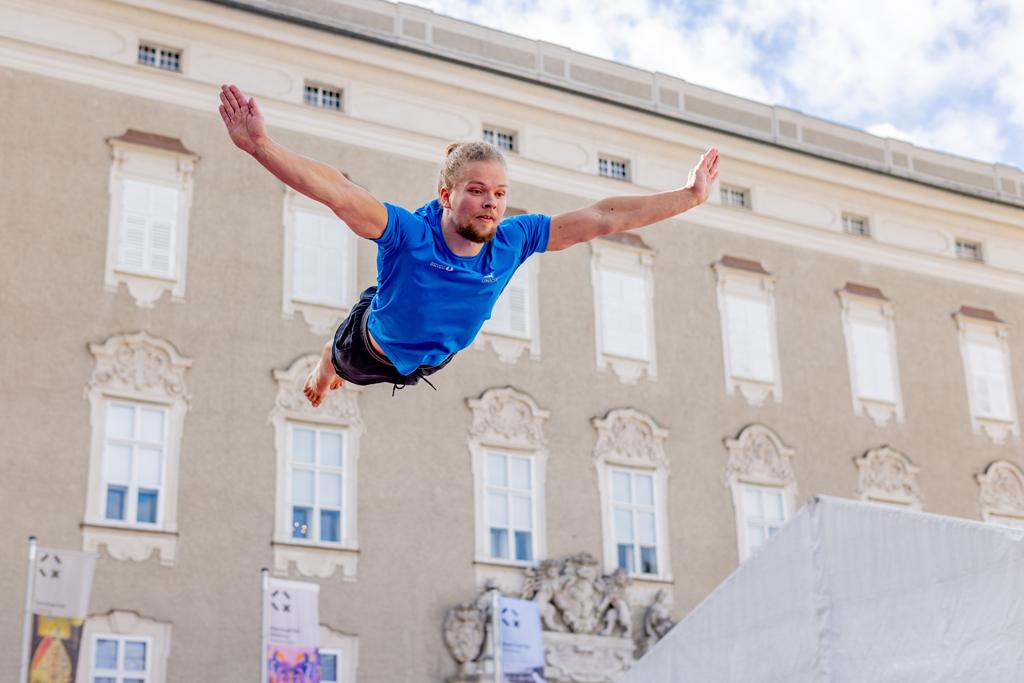 Minitramp Tag des Sports